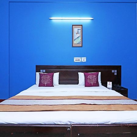 Готель Townhouse Satguru Enclave Road Gurgaon Jamb Екстер'єр фото