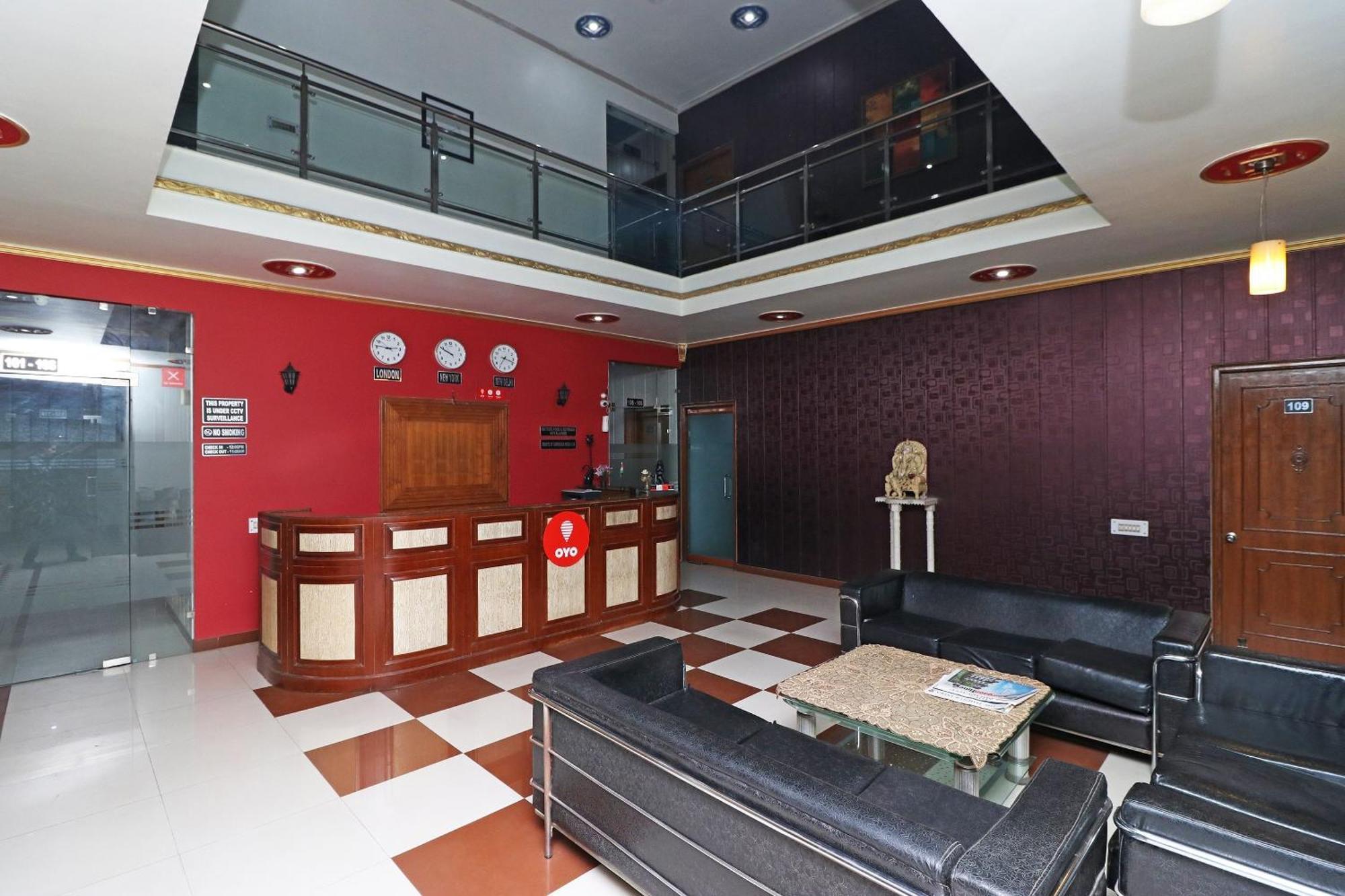 Готель Townhouse Satguru Enclave Road Gurgaon Jamb Екстер'єр фото